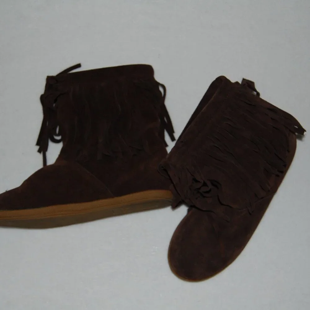 Nine West Genuine Leather Suede Fringe Boots, US 8M, Fur Lined, Chocolate Brown